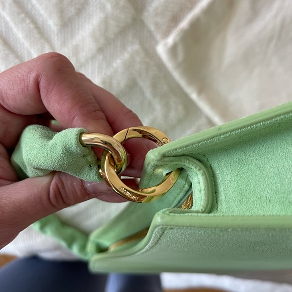 Jacquemus La Vague Leather Shoulder Bag - rare colour. - Picture 10 of 14